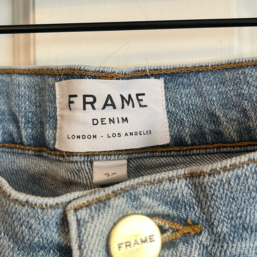 FRAME Denim Le Cutoff Distressed Jean Shorts Forton Downs Wash Light Blue 30 - Picture 4 of 10